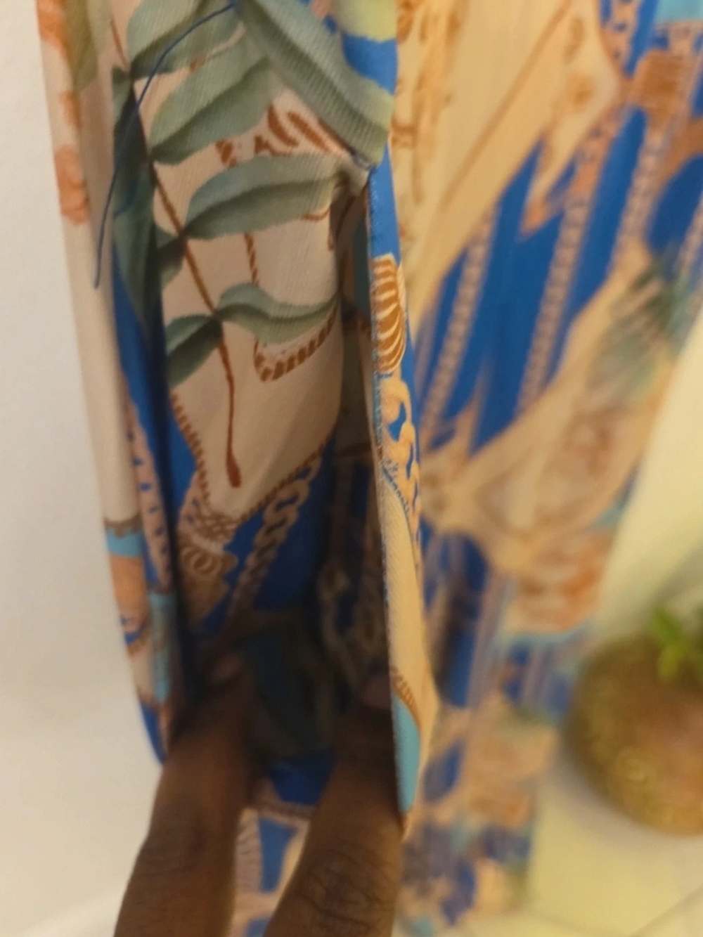 Sleeveless V-Neck Blue & Cream Printed Wide-Leg Jumpsuit XL TALL. 0422 - Picture 3 of 3